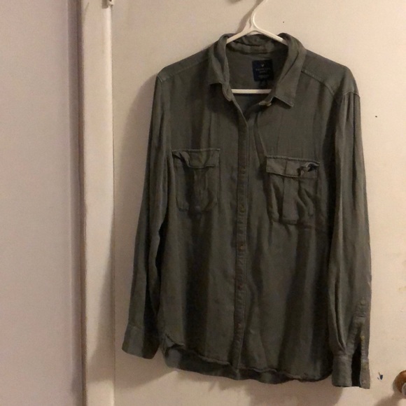 American Eagle army green Boyfriend Shirt LG - Picture 1 of 4